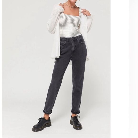 BDG High Rise Mom Jeans Size 25 - Picture 16 of 16